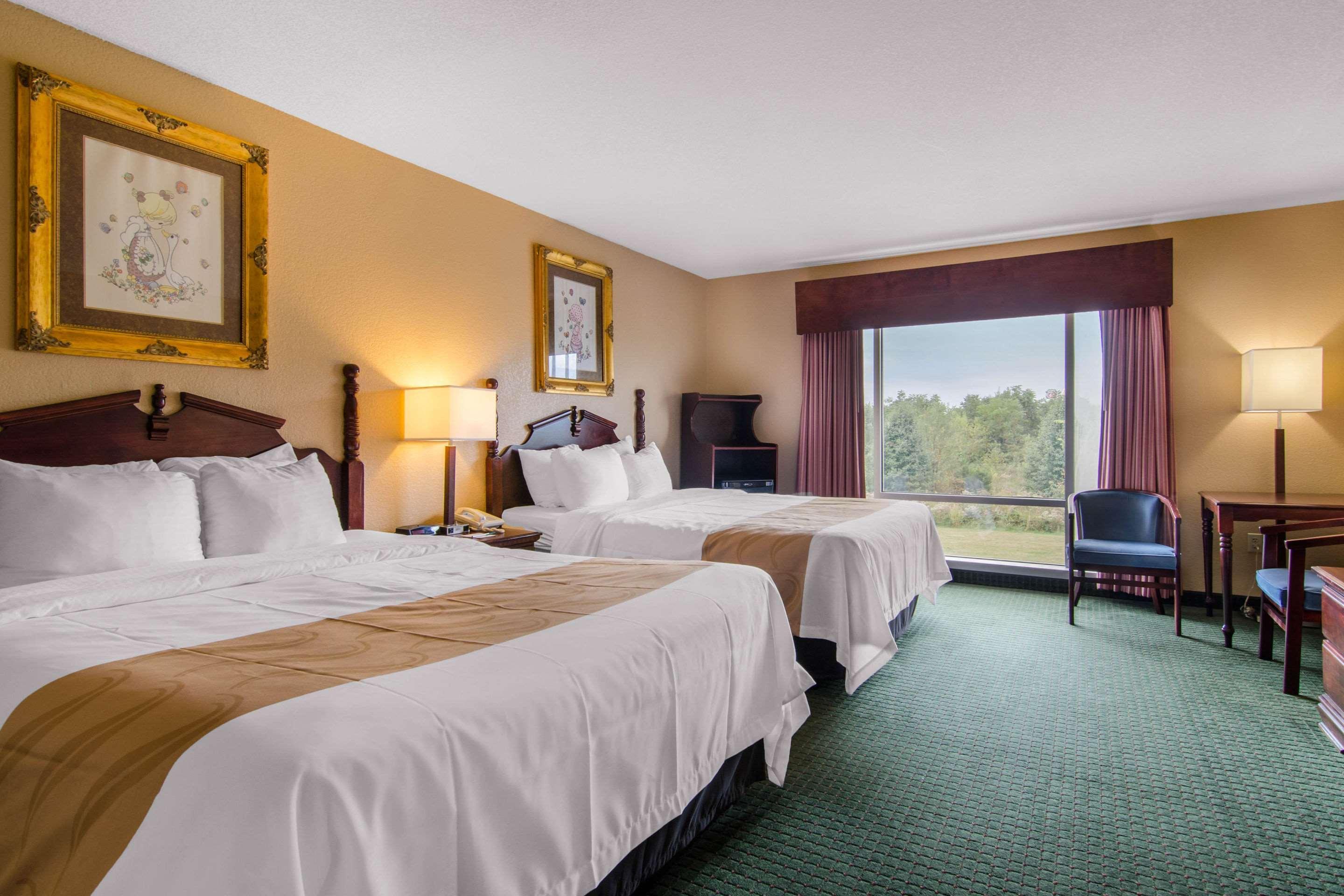 Quality Inn & Suites Картаж Экстерьер фото