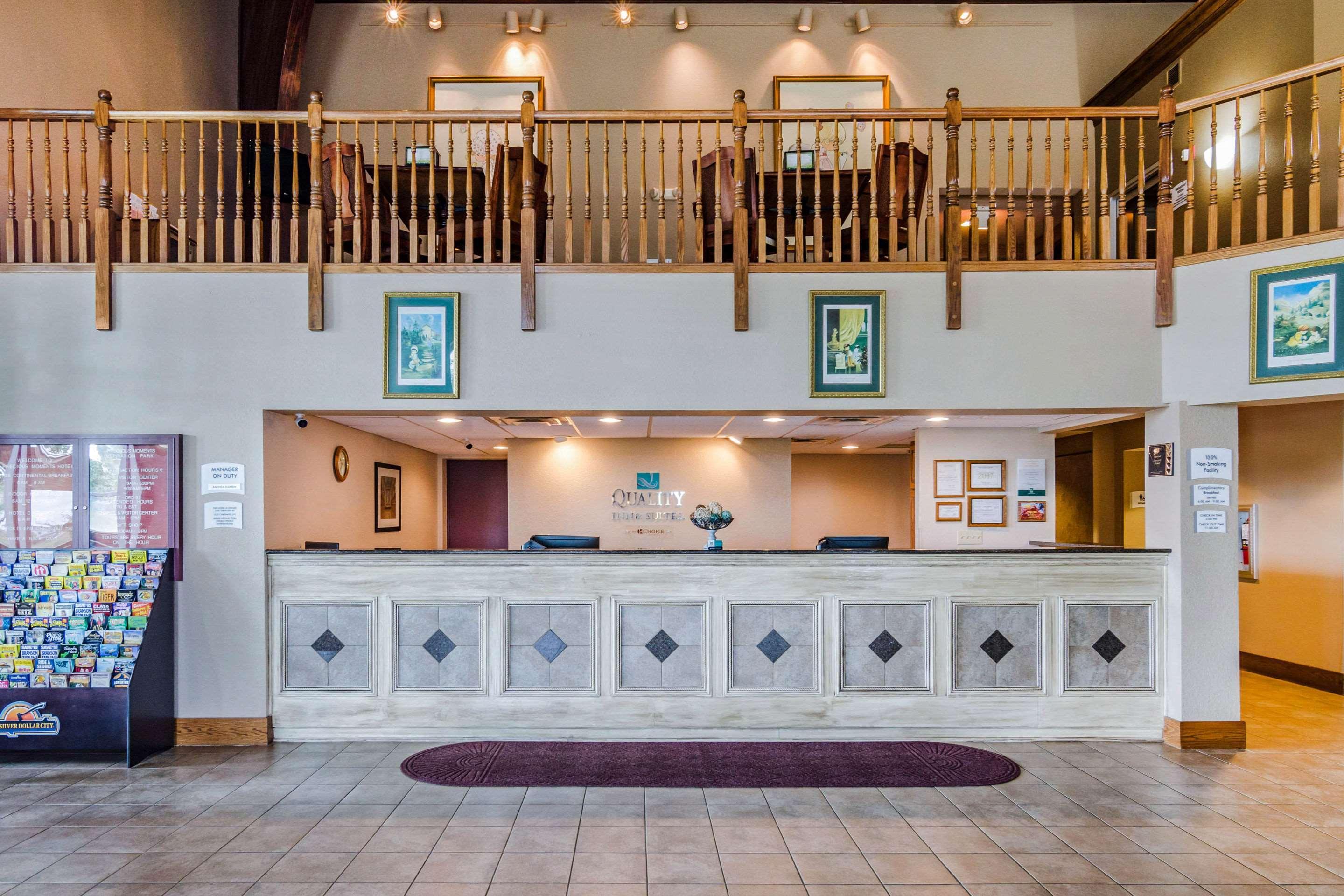 Quality Inn & Suites Картаж Экстерьер фото
